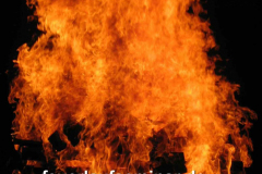 4-Der Holzstapel brennt lichterloh